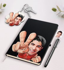 Kişiye Özel Erkek Karikatürlü Siyah Defter Kalem Ve Anahtarlık Hediye Seti-33