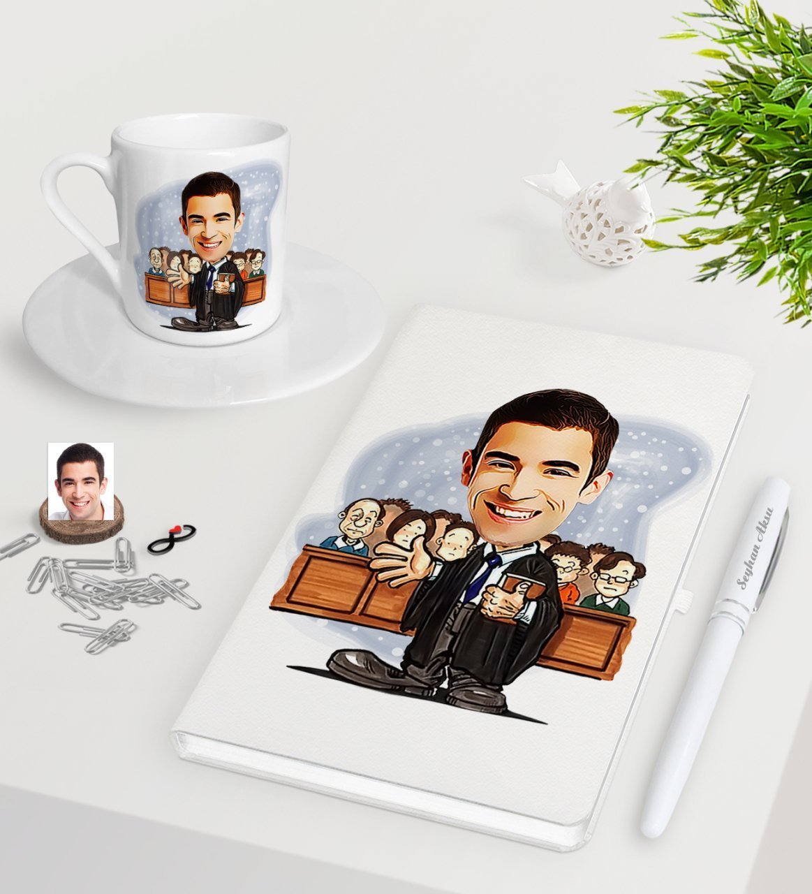 Kişiye Özel Erkek Avukat Karikatürlü Beyaz Defter Kalem Türk Kahvesi Fincanı Seti-2