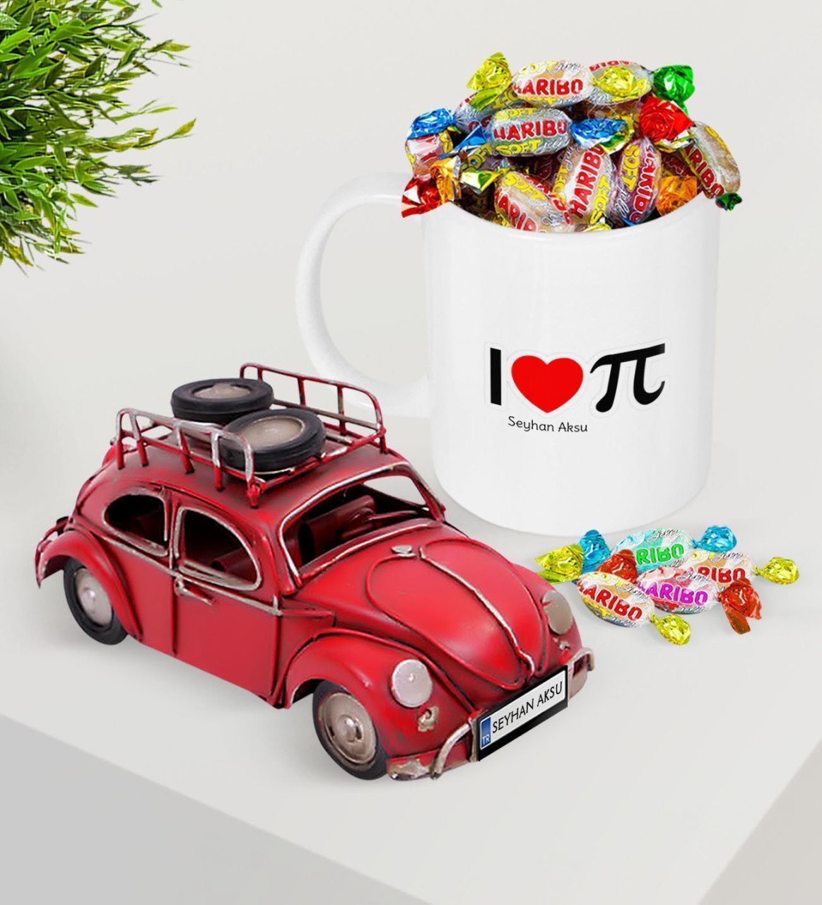 Kişiye Özel Matematik Öğretmeni Plakalı Nostaljik Kırmızı Metal Vosvos ve Kupa Haribo Şeker Seti-12