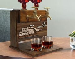 BK Gift Kişiye Özel Kabartma Gemi Tasarımlı İsimli Çift Musluklu Doğal Ahşap İçki Standı-2, İçki Standı, Doğum Günü Hediyesi, Ev Hediyesi