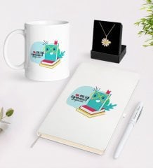 Kişiye Özel En İyi Öğretmen Beyaz Kupa Defter Kalem ve İsimli Papatya Kolye Hediye Seti-9
