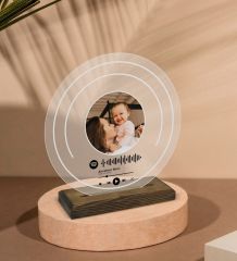 BK Gift Kişiye Özel Anne-Bebek Temalı Fotoğraflı Spotify Barkodlu Ahşap Standlı Yuvarlak Plak