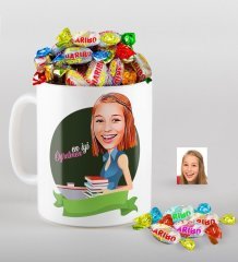Kişiye Özel Bayan En İyi Öğretmen Karikatürlü Kupa ve Haribo Fruitbons Şeker Hediye Seti