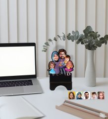 Kişiye Özel Aile Karikatürlü Ahşap Biblo Telefon Standı-9