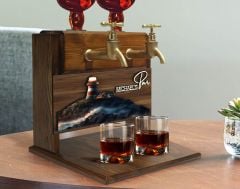 BK Gift Kişiye Özel Kabartma Manzara Tasarımlı İsimli Çift Musluklu Doğal Ahşap İçki Standı-33, İçki Standı, Doğum Günü Hediyesi, Ev Hediyesi