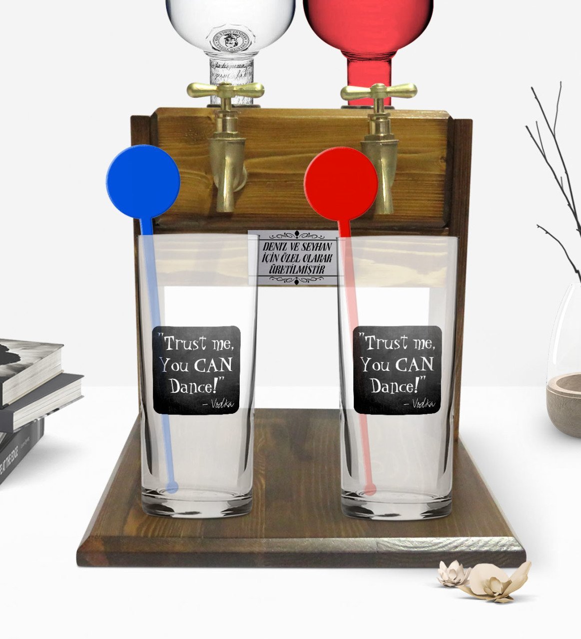 Kişiye Özel Renkli Baskılı Trust Me You Can Dance Tasarımlı İkili Vodka Bardağı ve Çift Musluklu Doğal Ahşap Vodka Standı-2