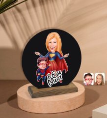 Kişiye Özel Süper Anne ve Çocuk Karikatürlü Yuvarlak Ahşap Biblo-1