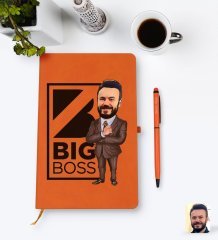 Kişiye Özel Erkek Big Boss Karikatürlü Turuncu Termo Deri Defter Kalem Seti Model 1
