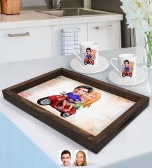 Kişiye Özel Sevgililer Karikatürlü Doğal Ahşap Tepsi ve 2’li Kahve Fincan Seti-10