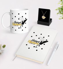 Kişiye Özel Edebiyat Öğretmeni Beyaz Kupa Defter Kalem ve İsimli Papatya Kolye Hediye Seti-3