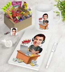 Kişiye Özel Bay Gamer Karikatürlü Nostaljik Lezzetler Defter Kalem Kupa Hediye Seti
