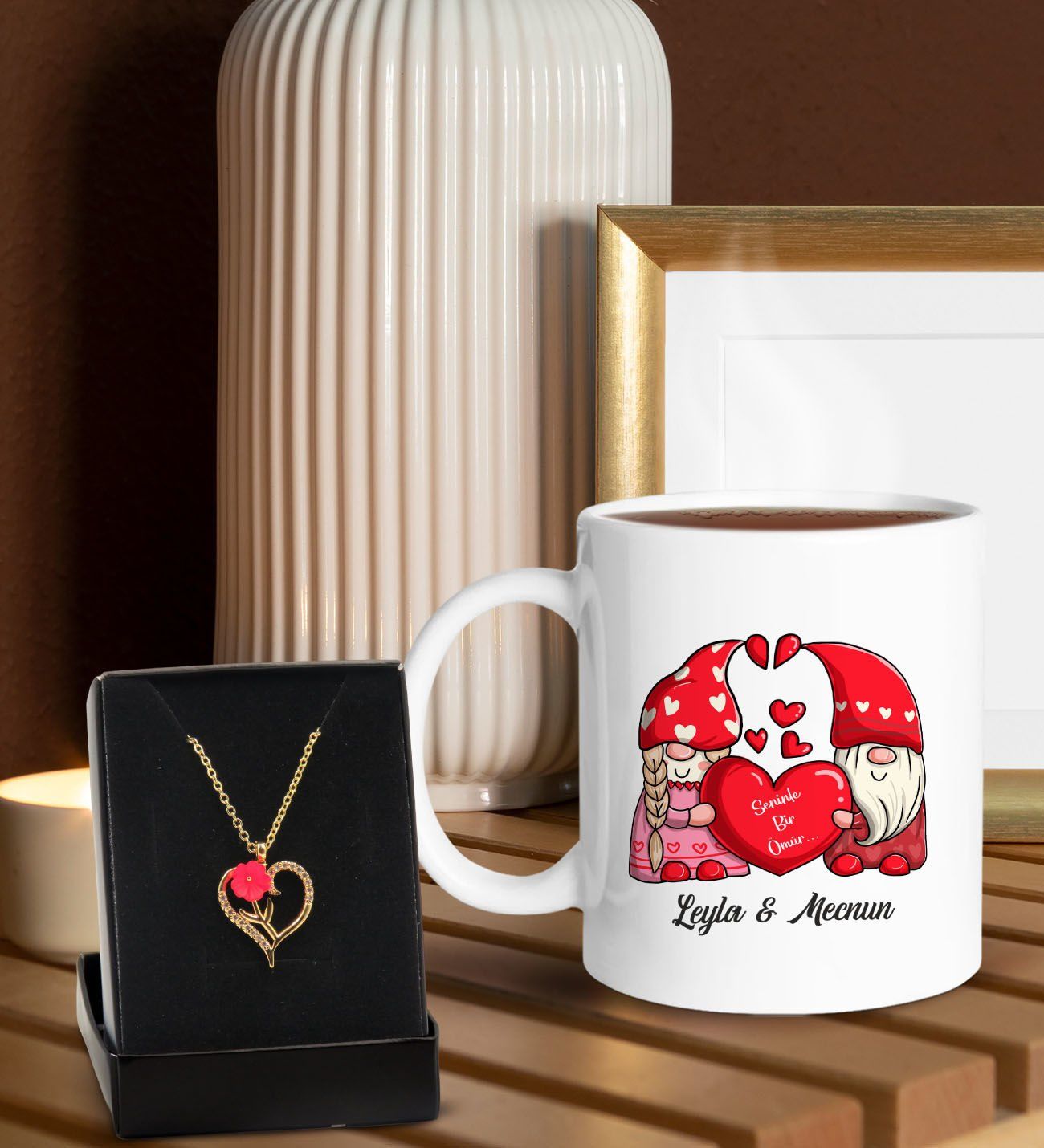 BK Gift Kişiye Özel Kupa ve Zirkon Taşlı Aşk Çiçeği Kalp Kolye-2, Sevgiliye Hediye, Doğum Günü Hediyesi, Yıl Dönümü Hediyesi