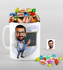 Kişiye Özel Bay Kimya Öğretmeni Karikatürlü Kupa ve Haribo Fruitbons Şeker Hediye Seti-1