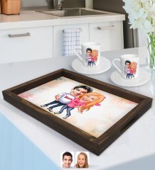 Kişiye Özel Sevgililer Karikatürlü Doğal Ahşap Tepsi ve 2’li Kahve Fincan Seti-5