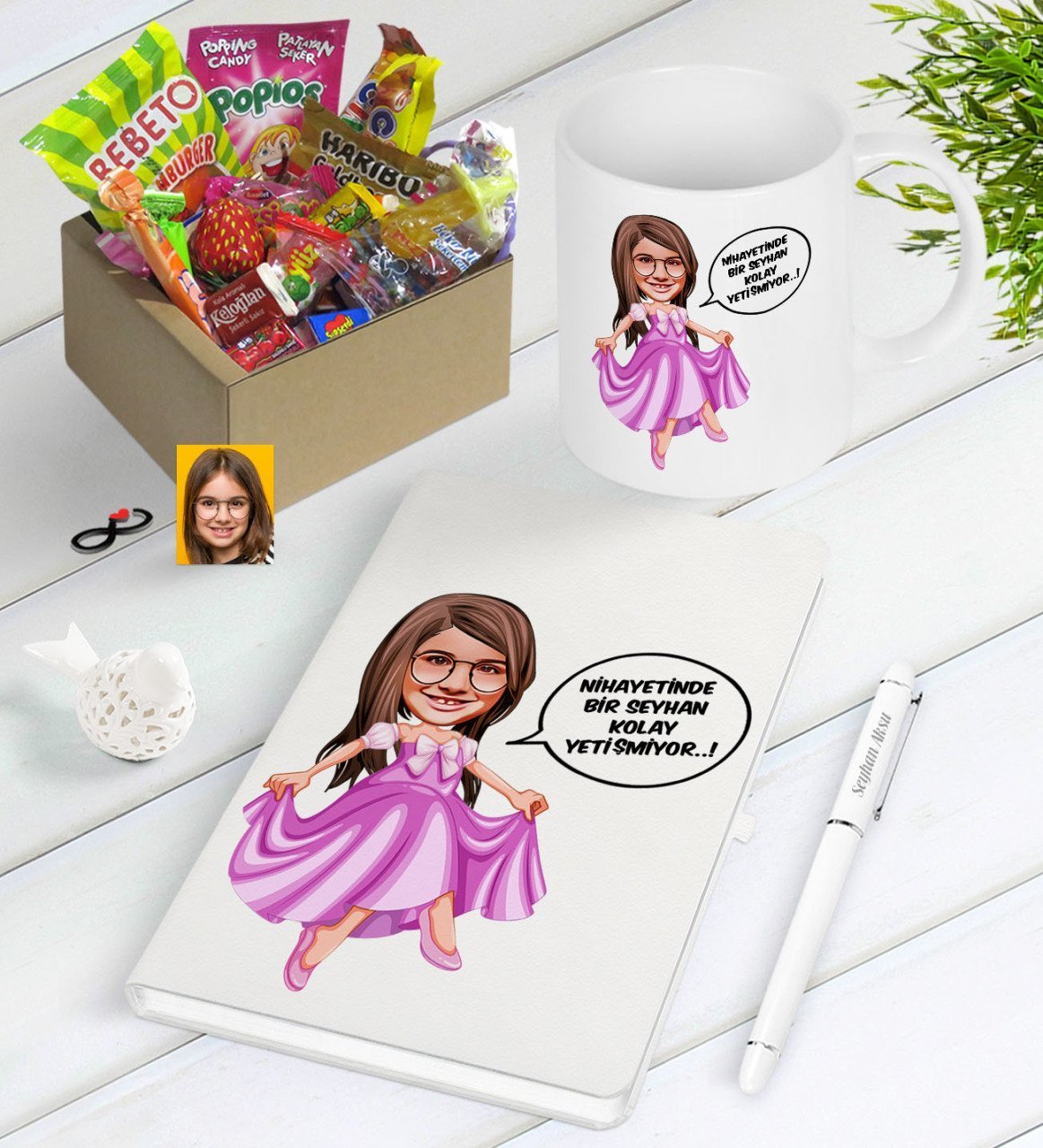 Kişiye Özel Kız Çocuk Kolay Yetişmiyor Karikatürlü Nostaljik Lezzetler Defter Kalem Kupa Seti-4