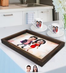 Kişiye Özel Sevgililer Karikatürlü Doğal Ahşap Tepsi ve 2’li Kahve Fincan Seti-4