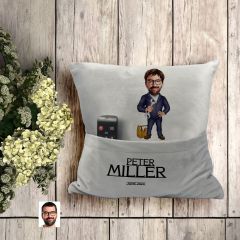BK Gift Kişiye Özel Tamirci Karikatür Tasarımlı Organizer Kumanda ve Atıştırmalık Cepli Gri Kırlent Yastık-1 Arkadaşa Hediye, Cepli Yastık