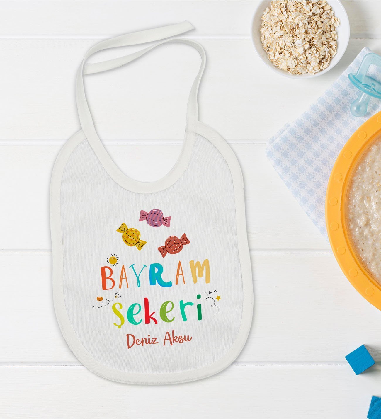 BK Kids Kişiye Özel Bayram Şekeri Tasarımlı Bebek Mama Önlüğü - Model 1