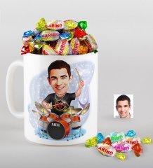 Kişiye Özel Bay Baterist Karikatürlü Kupa ve Haribo Fruitbons Şeker Hediye Seti