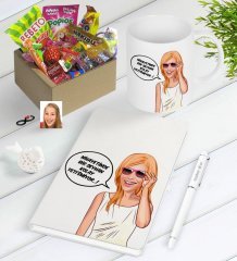 Kişiye Özel Bayan Kolay Yetişmiyor Karikatürlü Nostaljik Lezzetler Defter Kalem Kupa Seti-4