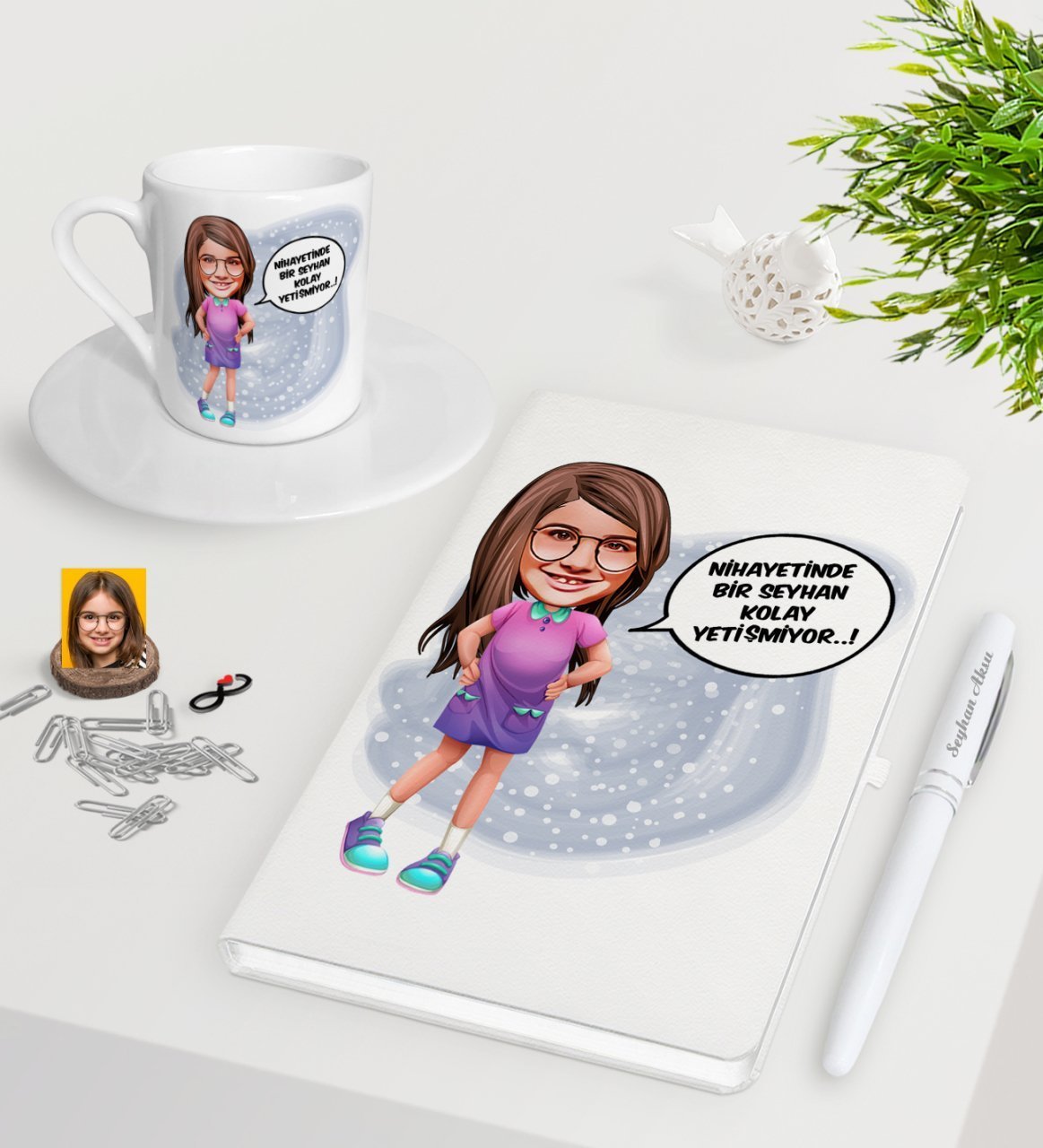 Kişiye Özel Kız Çocuk Kolay Yetişmiyor Karikatürlü Beyaz Defter Kalem Türk Kahvesi Fincanı Seti-5