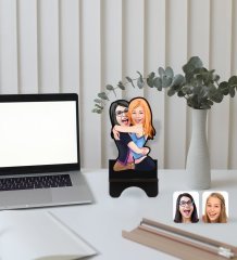 Kişiye Özel Kız Kardeşler Karikatürlü Ahşap Biblo Telefon Standı-10