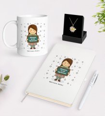 Kişiye Özel Dünyanın En İyi Öğretmeni Beyaz Kupa Defter Kalem ve İsimli Papatya Kolye Hediye Seti-17