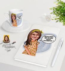 Kişiye Özel Kız Çocuk Kolay Yetişmiyor Karikatürlü Beyaz Defter Kalem Türk Kahvesi Fincanı Seti-2