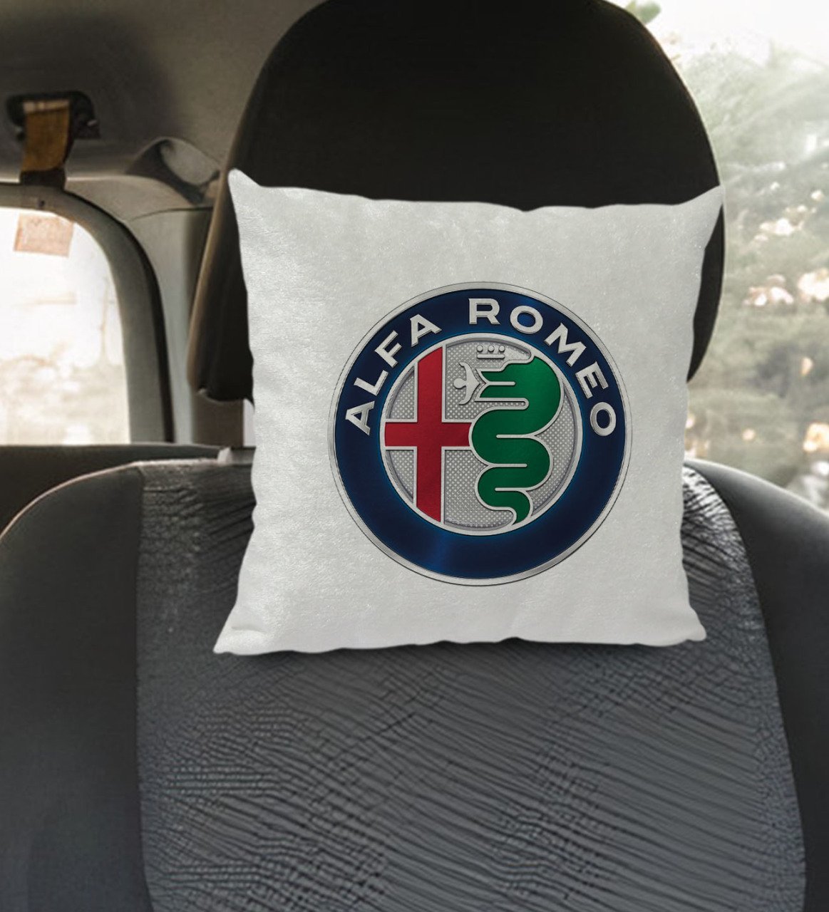 BK Gift Alfa Romeo Tasarımlı Kare Araç Koltuk Yastığı-1