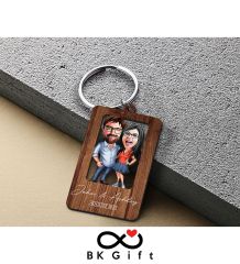 BK Gift Sevgililere Özel Karikatür Ahşap Anahtarlık, Sevgililer Günü Hediyesi, Yıl Dönümü Hediyesi, Doğum Günü Hediyesi