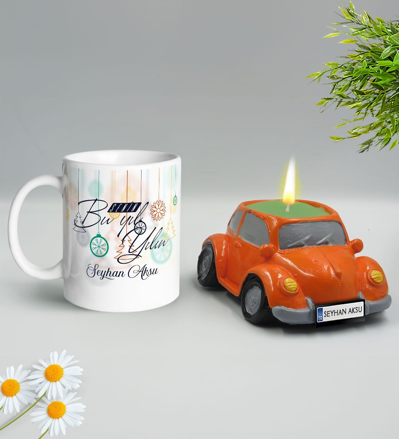 Yılbaşı Hediyesi BK Gift Kişiye Özel Yeni Yıl Tasarımlı Beyaz Kupa Bardak ve Plakalı Nostaljik Vosvos Mum Hediye Seti-10, Sevgiliye, Arkadaşa Hediye