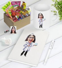 Kişiye Özel Bayan Diş Hekimi Karikatürlü Nostaljik Lezzetler Defter Kalem Kupa Hediye Seti-1