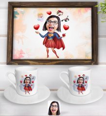 Kişiye Özel Süper Anne Karikatürlü Doğal Ahşap Tepsi ve 2’li Kahve Fincan Seti-2