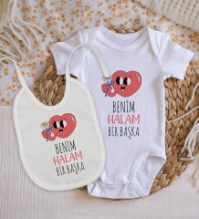 BK Kids Benim Halam Bir Başka Tasarımlı Bebek Body Zıbın ve Mama Önlüğü Hediye Seti - Model 1