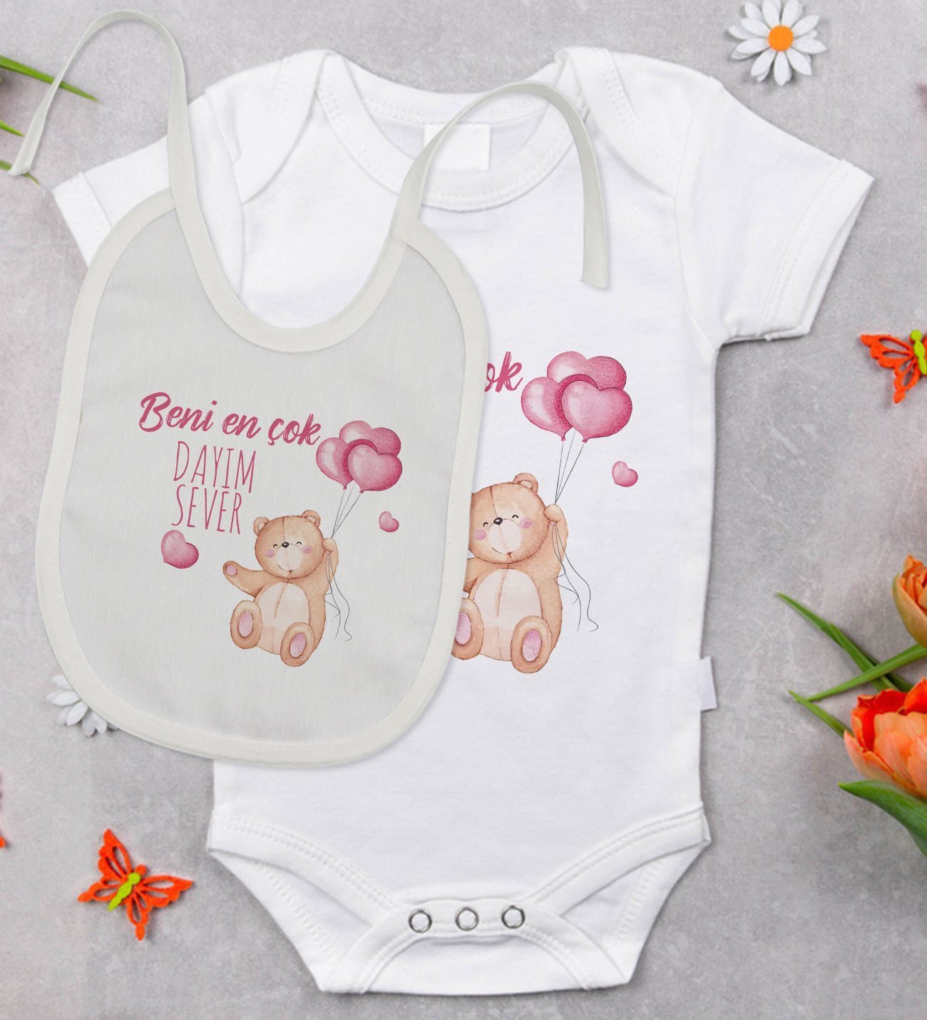 BK Kids Beni En Çok Dayım Sever Tasarımlı Bebek Body Zıbın ve Mama Önlüğü Hediye Seti - Model 1