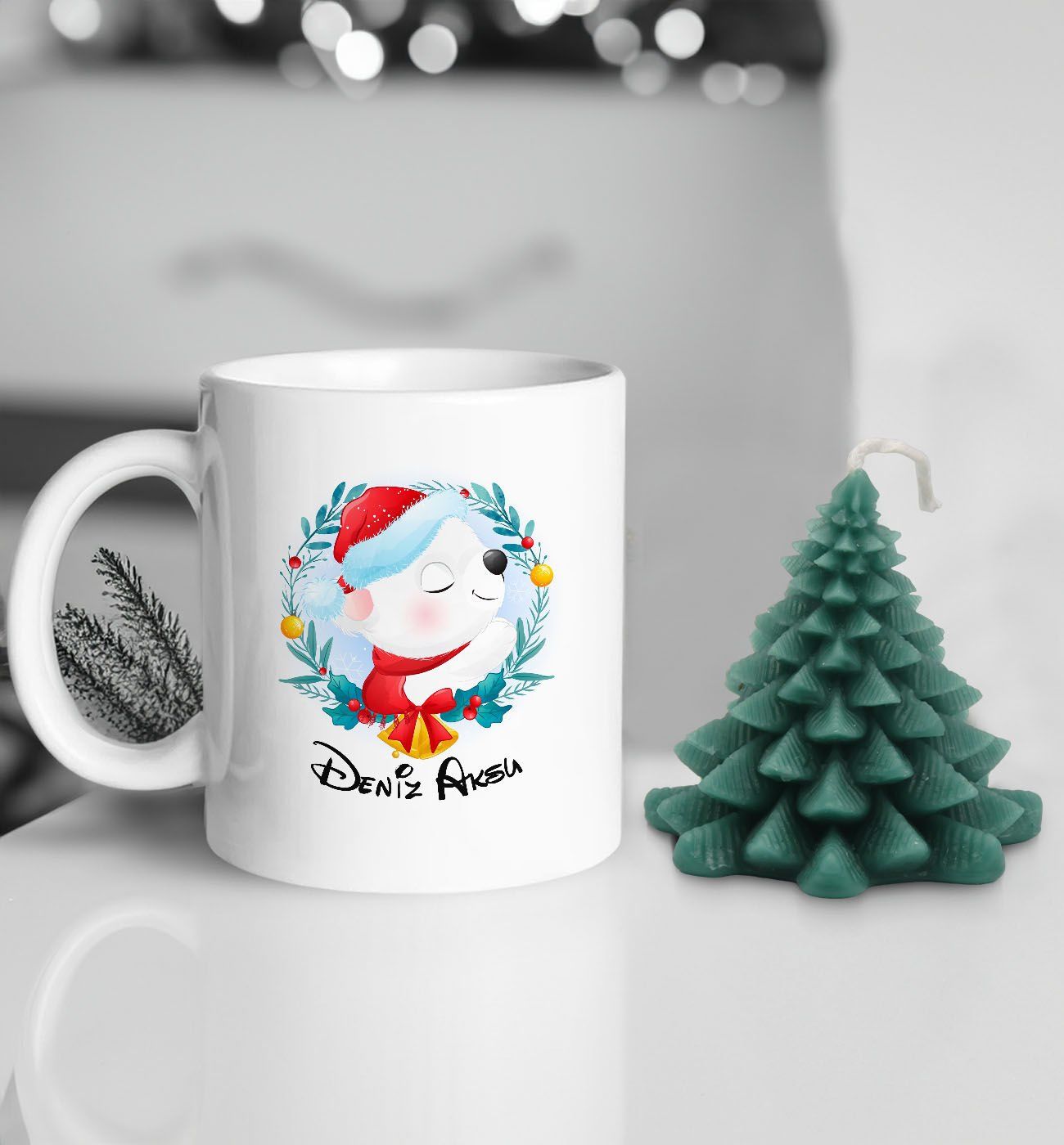 Yılbaşı Hediyesi BK Gift Kişiye Özel Yeni Yıl Tasarımlı Beyaz Kupa Bardak ve Kokulu Çam Ağacı Mum Hediye Seti-6, Sevgiliye Hediye, Arkadaşa Hediye