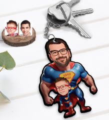 BK Gift Kişiye Özel Süper Baba-Çocuk Karikatürlü  Ahşap Anahtarlık-1, Babalar Günü Hediyesi, Babaya Hediye