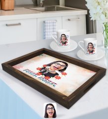 Kişiye Özel Melek Annem Karikatürlü Doğal Ahşap Tepsi ve 2’li Kahve Fincan Seti-1