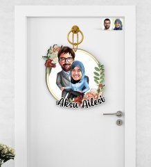 Kişiye Özel Sevgililer Karikatürlü Ahşap Kapı Süsü-59