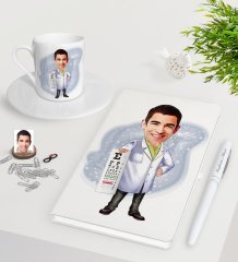 Kişiye Özel Erkek Göz Doktoru Karikatürlü Beyaz Defter Kalem Türk Kahvesi Fincanı Seti