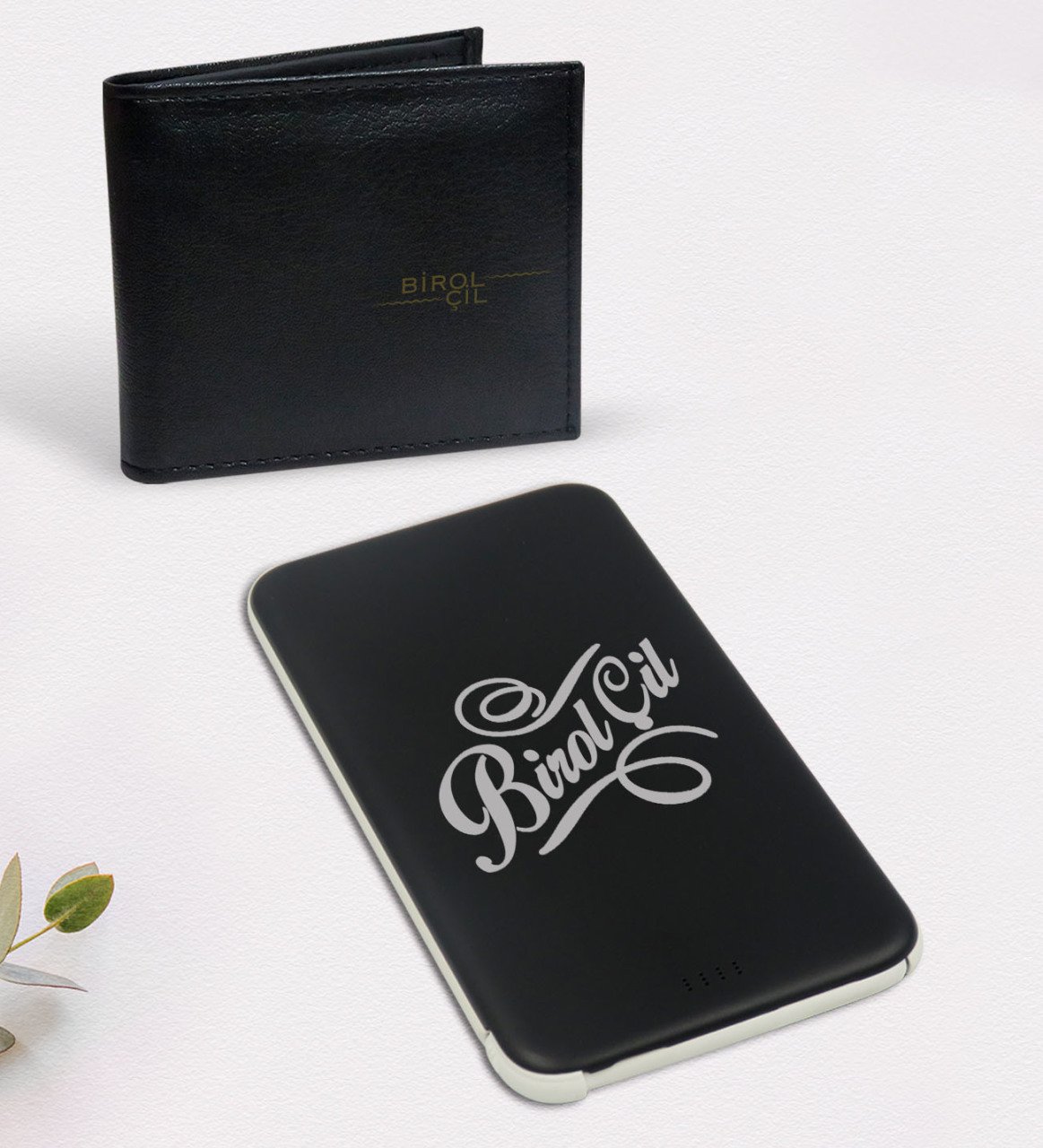 Kişiye Özel İsimli Siyah Cüzdan ve 5.000 Mah Powerbank Hediye Seti-5