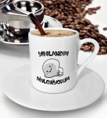 BK Gift Yıkılmadım Dinleniyorum Tasarımlı Türk Kahvesi Fincanı - Model 1