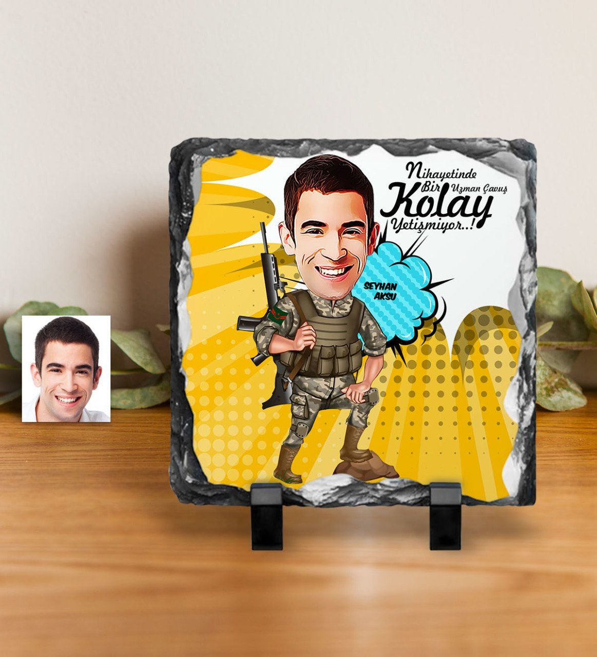 Kişiye Özel Uzman Çavuş Karikatürlü Dekoratif Doğal Taş