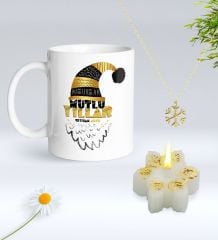 Yılbaşı Hediyesi BK Gift Kişiye Özel Yeni Yıl Tasarımlı Beyaz Kupa Bardak, Kar Tanesi Kolye ve Kar Tanesi Mum Hediye Seti-6, Sevgiliye Hediye, Arkadaşa Hediye