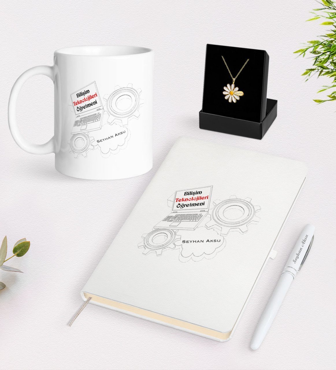 Kişiye Özel Bilişim Teknolojileri Öğretmeni Beyaz Kupa Defter Kalem ve İsimli Papatya Kolye Hediye Seti-1