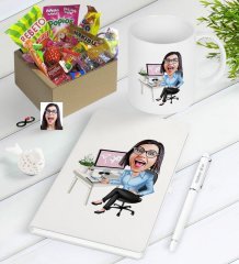 Kişiye Özel Bayan Genel Müdür Karikatürlü Nostaljik Lezzetler Defter Kalem Kupa Hediye Seti-1