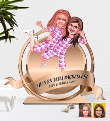 Kişiye Özel Kız Kardeşler Karikatürlü 3D Ahşap Biblo Plaket