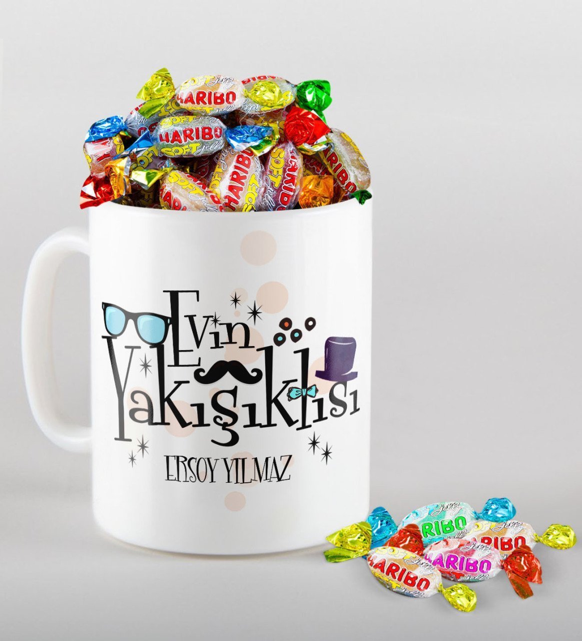 Kişiye Özel Evin Yakışıklısı Tasarımlı Kupa ve Haribo Fruitbons Şeker Hediye Seti-3