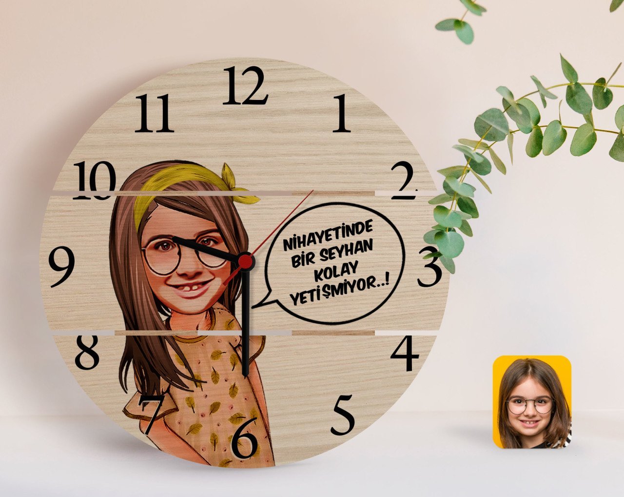 Kişiye Özel Kız Çocuk Kolay Yetişmiyor Karikatürlü Otantik Ahşap Palet Saat-2