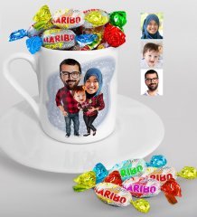 Kişiye Özel Tesettürlü Aile Karikatürlü Türk Kahvesi Fincanı ve Haribo Şeker Hediye Seti-2